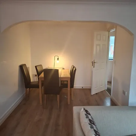 Villa Cosy 4 Bed Townhouse Manchester Exterior foto